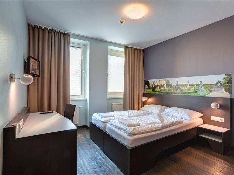 Meininger Hotel Wien Downtown Sissi Esterno foto