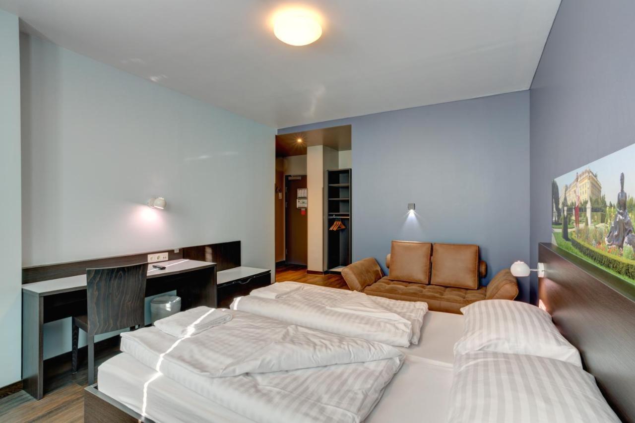 Meininger Hotel Wien Downtown Sissi Esterno foto
