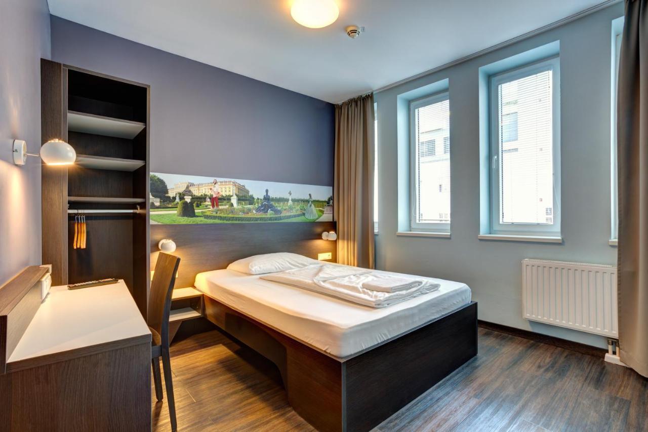 Meininger Hotel Wien Downtown Sissi Esterno foto
