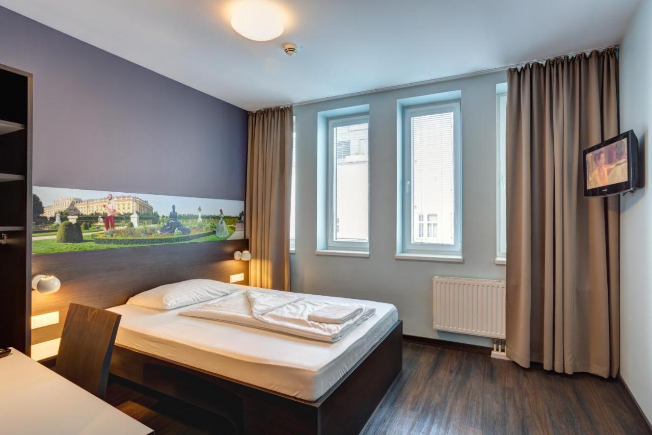 Meininger Hotel Wien Downtown Sissi Esterno foto
